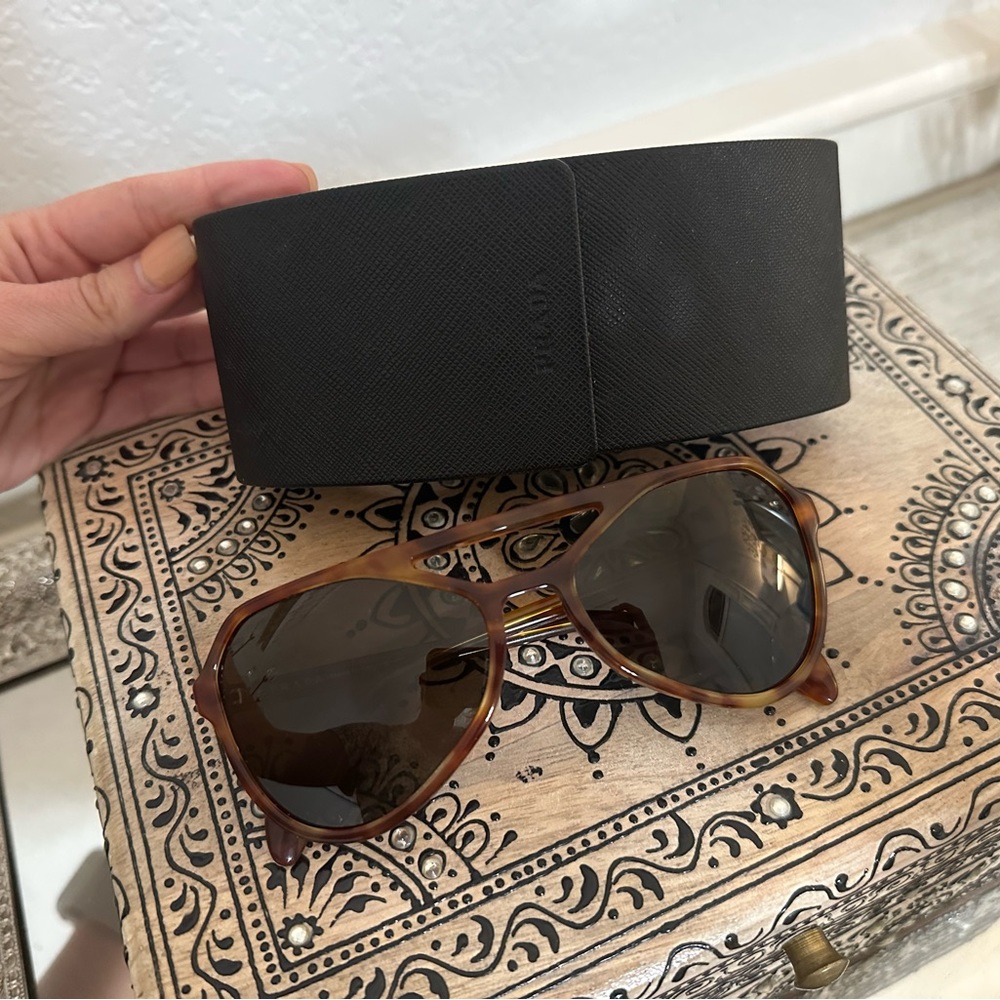 NWOT Prada SPR22R Brown Havana Pilot Style Designer Sunglasses
